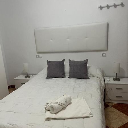Ferienwohnung El Torreon 3 Lora del Río Exterior foto