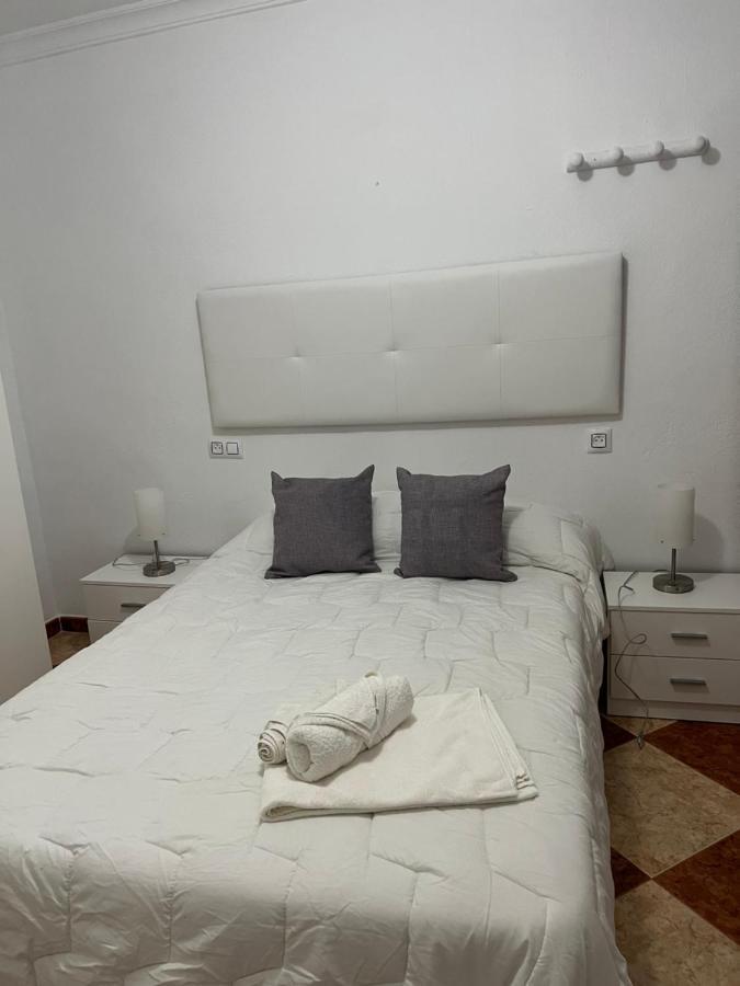 Ferienwohnung El Torreon 3 Lora del Río Exterior foto